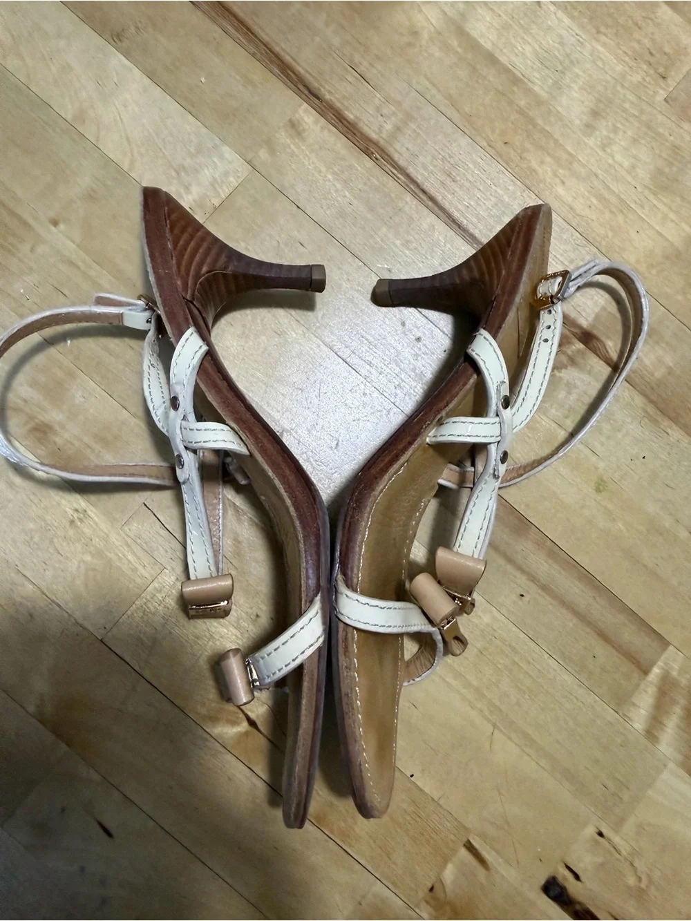 Tory Burch Two-Tone Tan and White Bow Leather Slingback Sandals